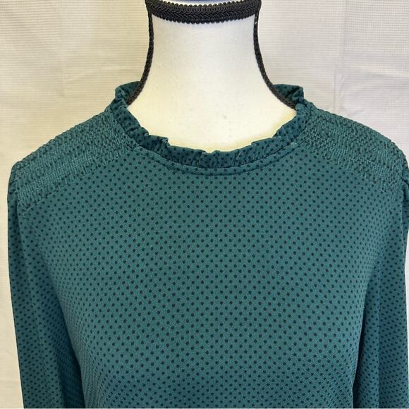 PRICED TO SELL!!   Adrianna Papell Green Polka Dot Smocked Blouse - Size Small - Picture 7 of 12